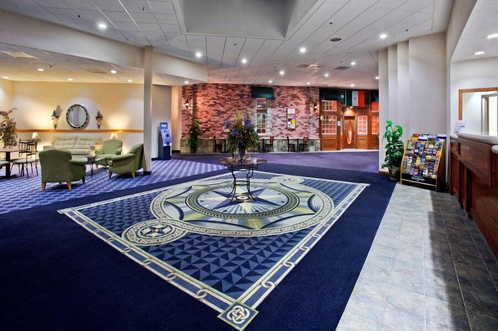 Salina Ambassador Hotel & Conference Center Exterior photo